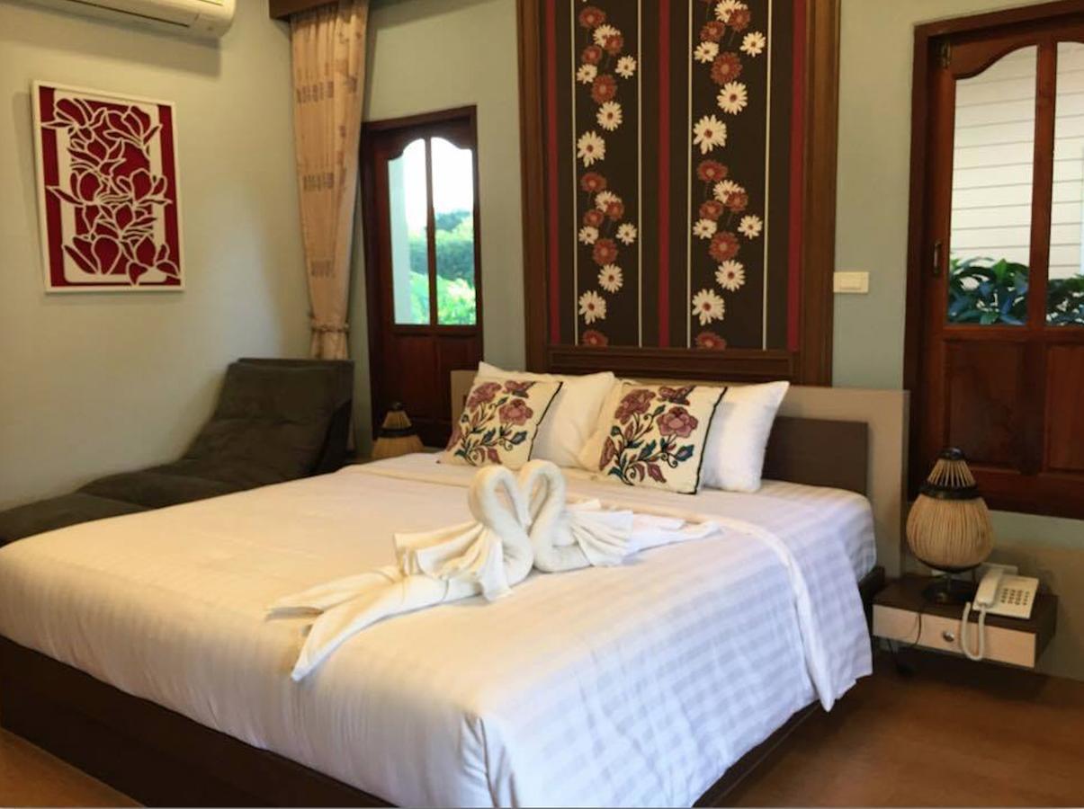 Maeping Mango Riverside Resort Kamphaeng Phet Exterior foto